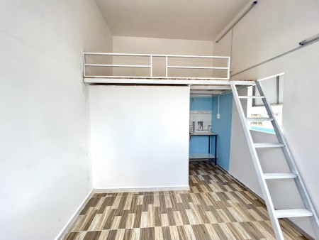 PHÒNG TRỌ GIÁ RẺ CÓ GÁC CAO 1m8 ngay Công Viên Gia Định, 30m2