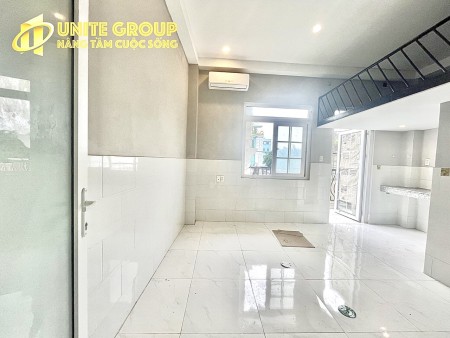 Phòng mới gần Lotte Mart Q7 vô cùng thoáng mát,sạch sẽ và yên tĩnh.Cực kỳ thuận lợi cho sinh viên, 30m2