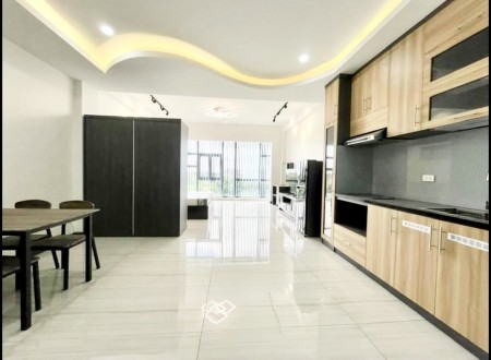 Studio Full Nội Thất Ban Công Lớn-Hoàng Quốc Việt Tân Mỹ, 45m2