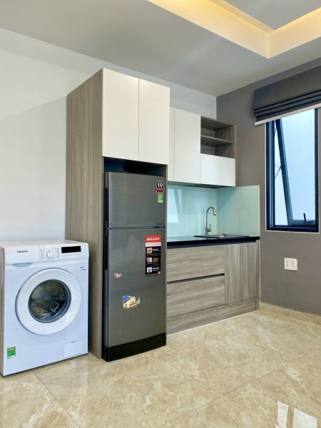 CHDV đủ nội thất cao cấp ngay cầu Nguyễn Tri Phương, Quận 5 có máy giặt riêng, 35m2
