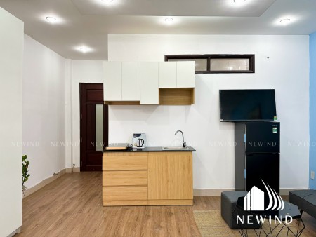 Trống sẵn căn hộ ban công tại Tân Thuận Đông, Ban Công Full nội thất Quận 7, 35m2