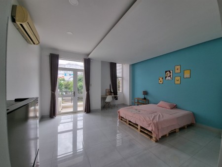 Studio full nội thất balcon tại KDC Nam Long Quận 7, 45m2