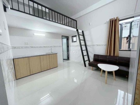 PHÒNG MỚI XÂY 100% CÓ MÁY LẠNH VÀ GÁC NGAY TRUNG TÂM QUẬN 6, 28m2