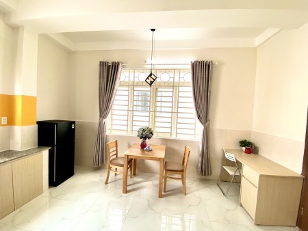Studio Full NT Cửa Sổ Thoáng Gần Lotte Q7, 30m2