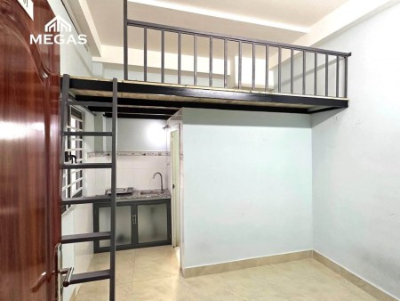Phòng trọ cao cấp giá rẻ gần cầu vượt Hoàng Hoa Thám, Tân Bình, 25m2