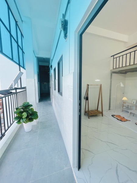 Căn hộ có gác, có ban công gần đh Văn Lang, 30m2