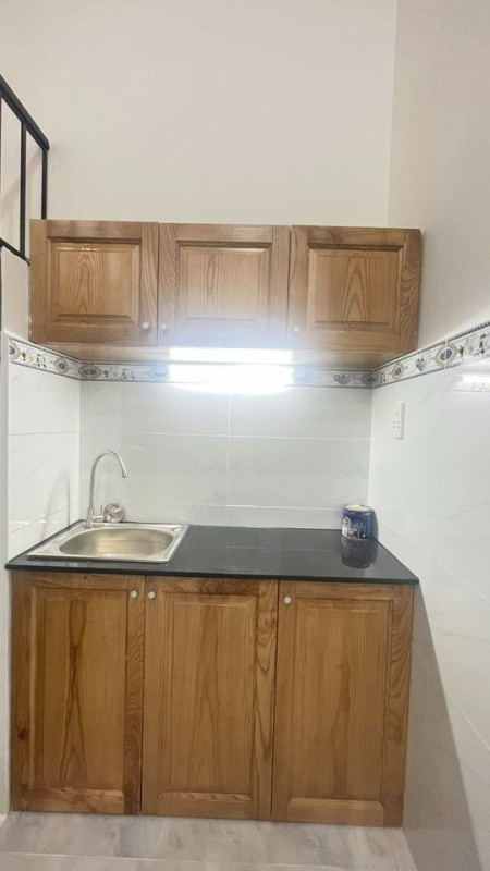 CHO THUÊ PHÒNG TRỌ CÓ GÁC MÁY LẠNH Ở TÂN BÌNH, 26m2