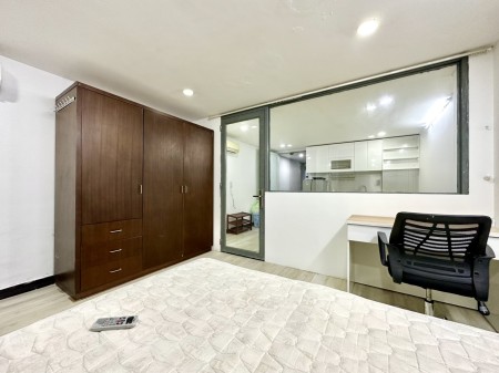 Cho thuê căn hộ ngay trung tâm Quận 1 gần phố đi bộ, Bitexco, chợ Bến Thành, 35m2