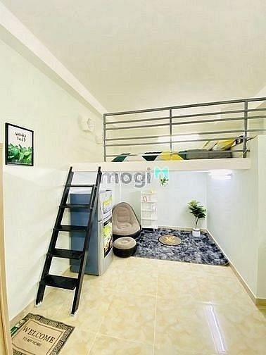 Phòng trọ 30m2 có gác có máy lạnh Lê Trọng Tấn Tân Phú, 25m2