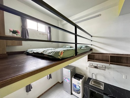 Duplex - máy giặt riêng - gần chợ Lý Phục man - Thuận tiện di chuyển quận 4, 40m2