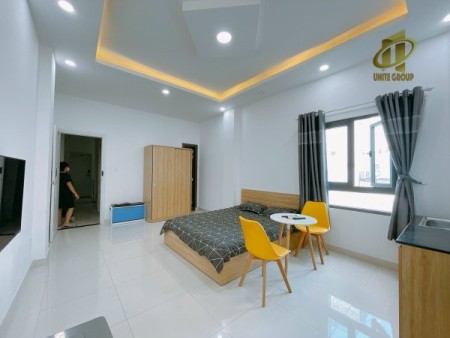 Studio full nội thấtTân Quy Q7Nằm ngay trung tâm quận 7Thuận tiện di chuyển q1,3,4,5,8, 30m2