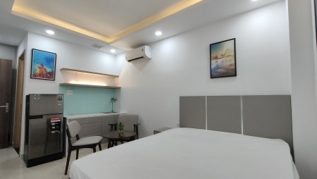 Cho thuê căn hộ Studio đầy đủ dịch vụ, Full nội thất cao cấp - Quận 7, 30m2