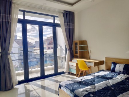 Căn hộ full nội thất vách ngăn có ban công siêu thoáng view đẹp Quận 7, 30m2