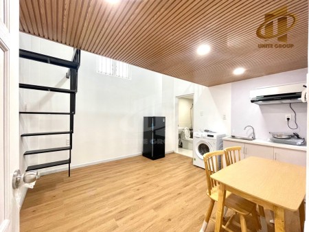 Trống Phòng Rộng Thoáng Có Gác Xếp, Máy Giặt Riêng, 35m2