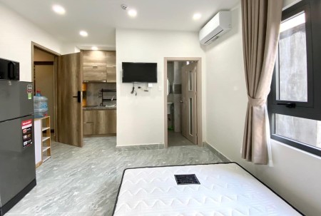 Căn hộ QUẬN 7_tone gỗ tối giản_sang trọng_cửa sổ đón nắng, thoáng, 30m2