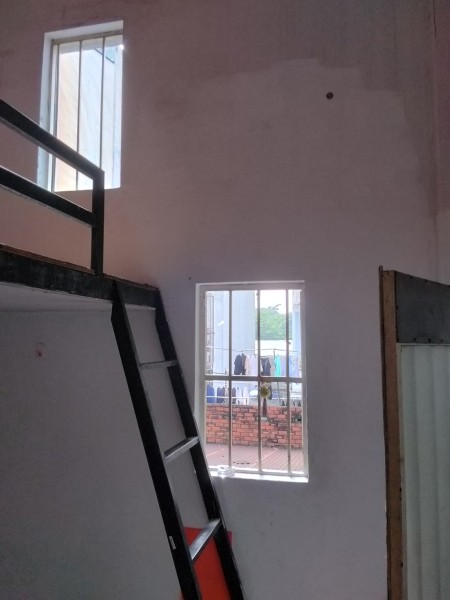 Cho thuê phòng trọ gần trường ĐHCN 4 gần công viên gia Định, 18m2