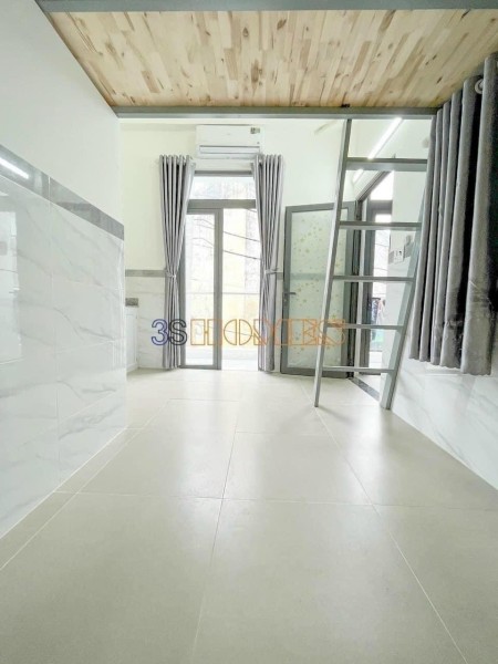 Trống CĂN HỘ Duplex Cửa Sổ 24m2 Gần HUIT - DƯƠNG ĐỨC HIỀN, Tân Phú, 24m2
