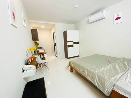 Cho thuê phòng giá rẻ full nt sát Lotte Rmit Tdtu Sunrise City quận 7, 25m2