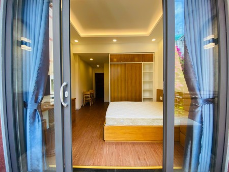 CĂN STUDIO BAN CÔNG FULL NT GẦN ĐH TDTU, RMIT, HIM LAM Q7, 30m2
