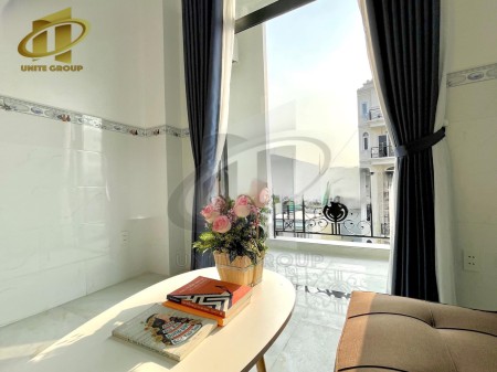 Căn hộ cho thuê tại lý phục nam ban công quận 7 full nt, 45m2