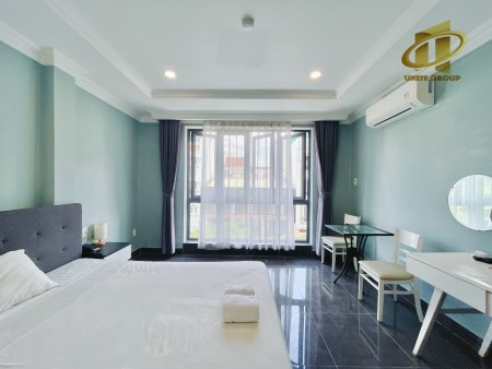 Phòng trọ, cửa sổ, bancon full nội thất, gần Vincom Q7, 35m2