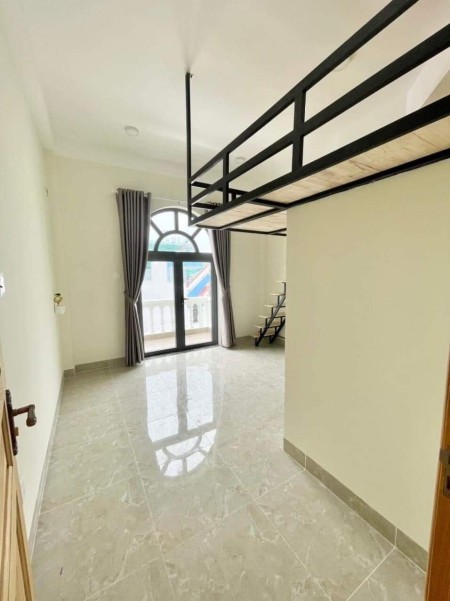 Căn Hộ Ban Công Gần Lotte Mart,đh Tôn Đức Thắng, RMIT quận 4 và trung tâm, 35m2