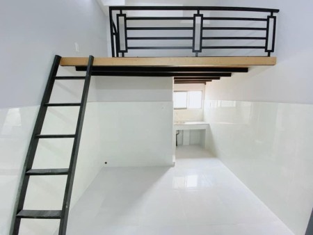 Phòng trọ giá sinh viên ngay cầu vượt HOÀNG HOA THÁM, 25m2