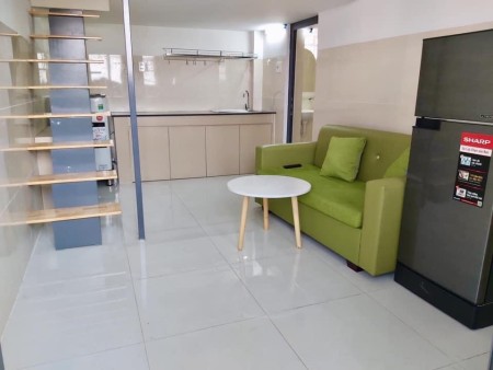 Cho thuê căn hộ duplex full nội thất máy giặt riêng có cửa sổ gần KCX Tân Thuận, 25m2