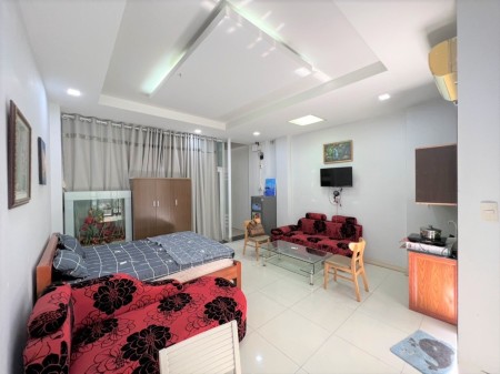  Studio Ban Công - 1 Phòng Ngủ Full Nội Thất: Gần Đại Học UFM và Cầu Phú Mỹ, 35m2