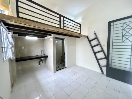 Phòng trọ có gác giá 2tr7 ở Phạm Văn Bạch - có thể liền được, 25m2