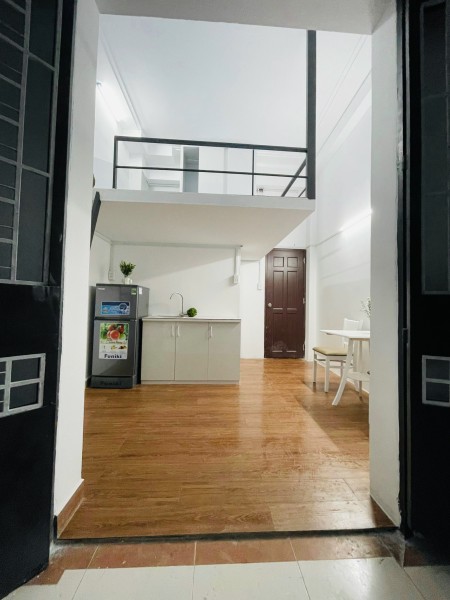 Duplex/ Studio full nội thất cửa sổ/bancony thoáng gần cầu Nguyễn Văn Cừ, Lotte, Trung Sơn, Q1,5,7, 25m2
