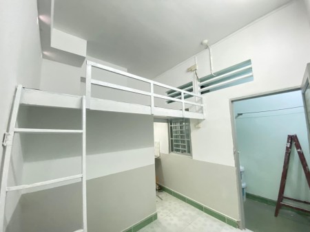 TRỐNG DUPLEX 2tr7 RỘNG 25m2 GẦN CẦU VƯỢT HOÀNG HOA THÁM, 25m2