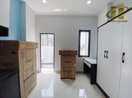 Căn Hộ Ban Công - Máy Giặt Riêng - Nhà Mới, 30m2
