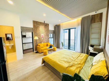 Studio tách bếp ban công có máy giặt riêng ngay cầu Calmette Quận 1, 40m2