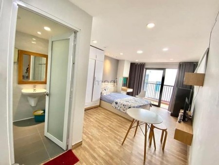 CHO THUÊ CĂN HỘ CÓ BẾP RIÊNG, BAN CÔNG RIÊNG Ở CỘNG HÒA TÂN BÌNH, 30m2