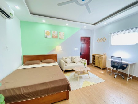 CĂN STUDIO BAN CÔNG RỘNG 35M2 GẦN ĐH UFM, LUẬT, KCX TÂN THUẬN Q7, 35m2