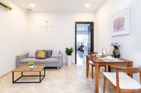 Căn hộ 1 phòng ngủ, ban công , 2 giường ngay KDC Nam Long Q7, 50m2