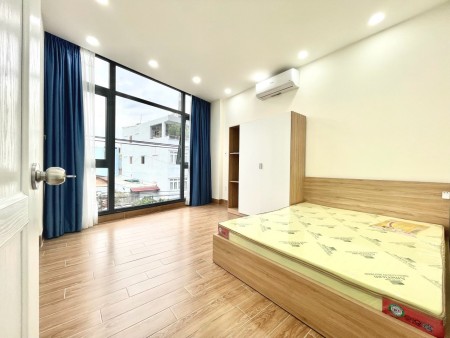 Ban công rộng - Máy Giặt Riêng - gần quận 8, 30m2