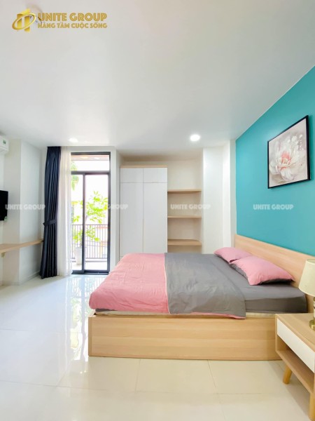 Căn hộ dịch vụ cao cấp ban công cửa sổ thông thoáng mặt tiền trung tâm Trần Quốc Thảo Quận 3, 35m2