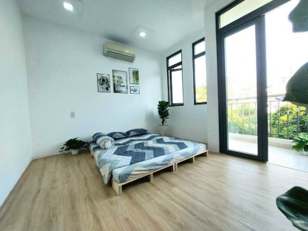Còn trống 1 phòng ban công cho thuê tại Phạm Văn Bạch- Ở liền được nhé, 23m2