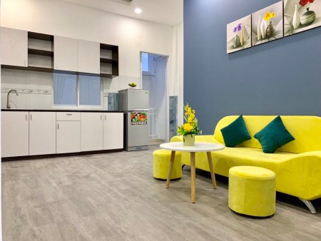 1 PHÒNG NGỦ BAN CÔNG NGAY TRUNG TÂM QUẬN 7, 35m2