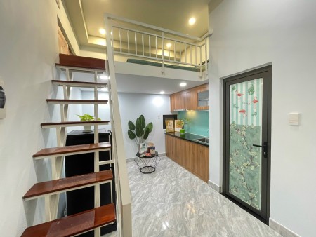 Duplex full nội thất siêu xinh sắn gần TDT, NTT, UFM, RMIT, 30m2