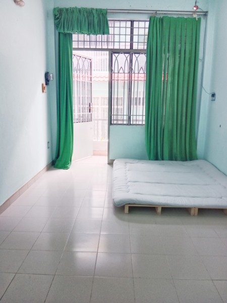 CHO THUÊ PHÒNG TRỌ RỘNG 25M2 CÓ BAN CÔNG THÔNG THOÁNG, 25m2