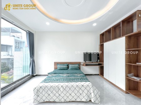  Căn hộ full nội thất ban công máy giặt riêng ở trung tâm quận 1 , 40m2