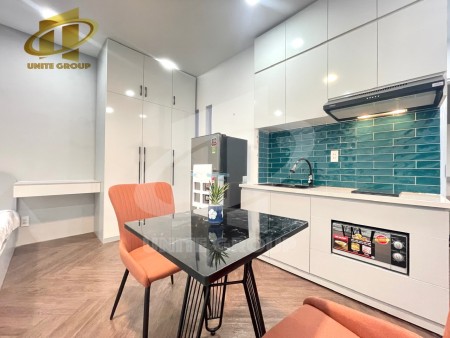Cho thuê căn hộ Studio Full nội thất xịn xò Q7, 40m2