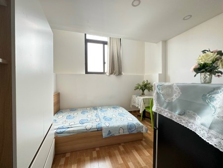 Phòng xinh full nội thất cửa sổ thoáng mát ngay trung tâm quận 7, 25m2