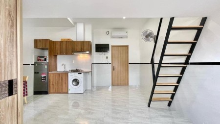 Độc lạ Căn Hộ Duplex Máy giặt riêng free các chi phí, chỉ tính Điện, Nước ngay Mai Văn Vĩnh Q7, 35m2