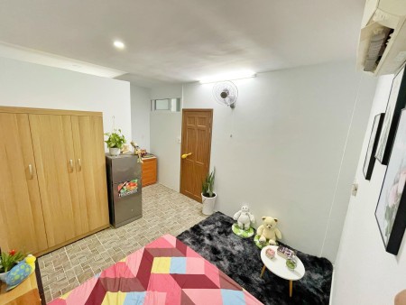 Cho thuê phòng full nội thất ở Hoàng Văn Thụ Tân Bình, 25m2