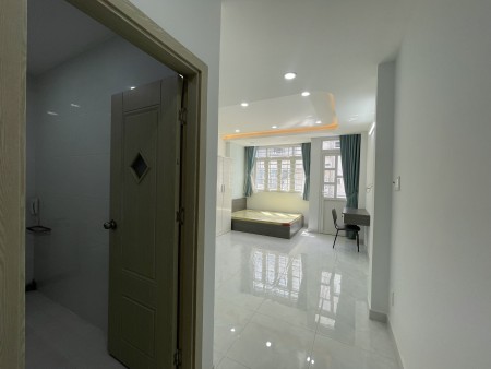 CHO THUÊ CHDV STUDIO FULL NỘI THẤT, 35M2 CÓ BANCOL GẦN THẢO CẦM VIÊN, SÂN VẬN ĐÔNG HOA LƯ, KHOA DƯỢC, 35m2