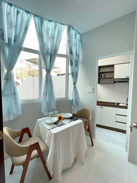 Căn hộ 1PN cửa sổ lớn full nội thất Cống Quỳnh Quận 1, 35m2